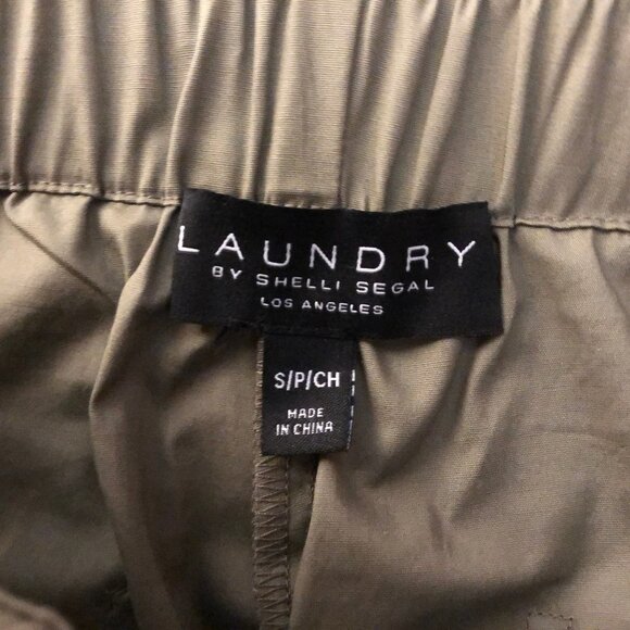 Laundry by Shelli Segal 4" Lace Up Detail Pull On Casual Shorts Green Sz S NWT - Picture 4 of 4